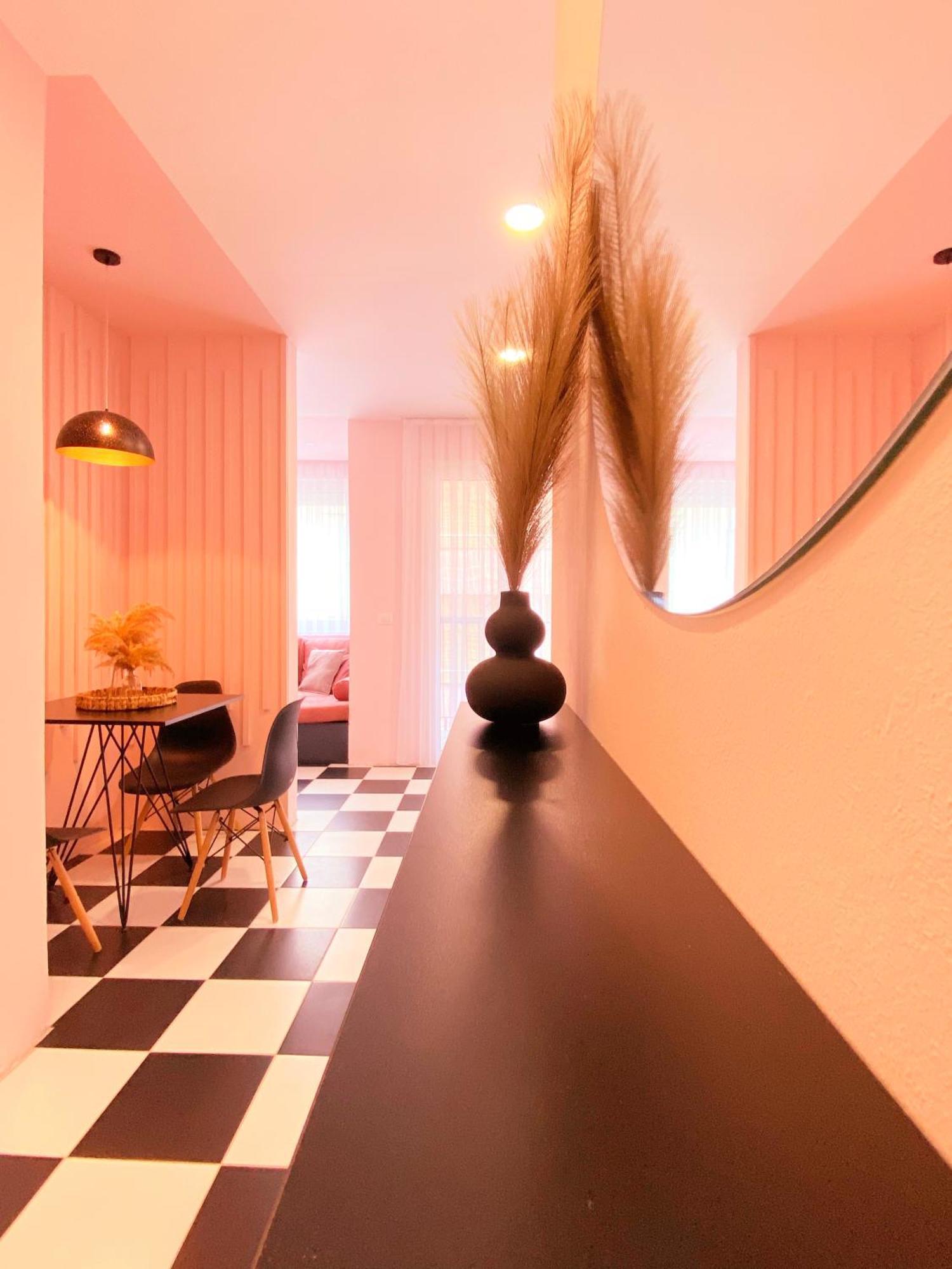 Colorful By The Sea - 1 Min From The Beach Apartment Durres