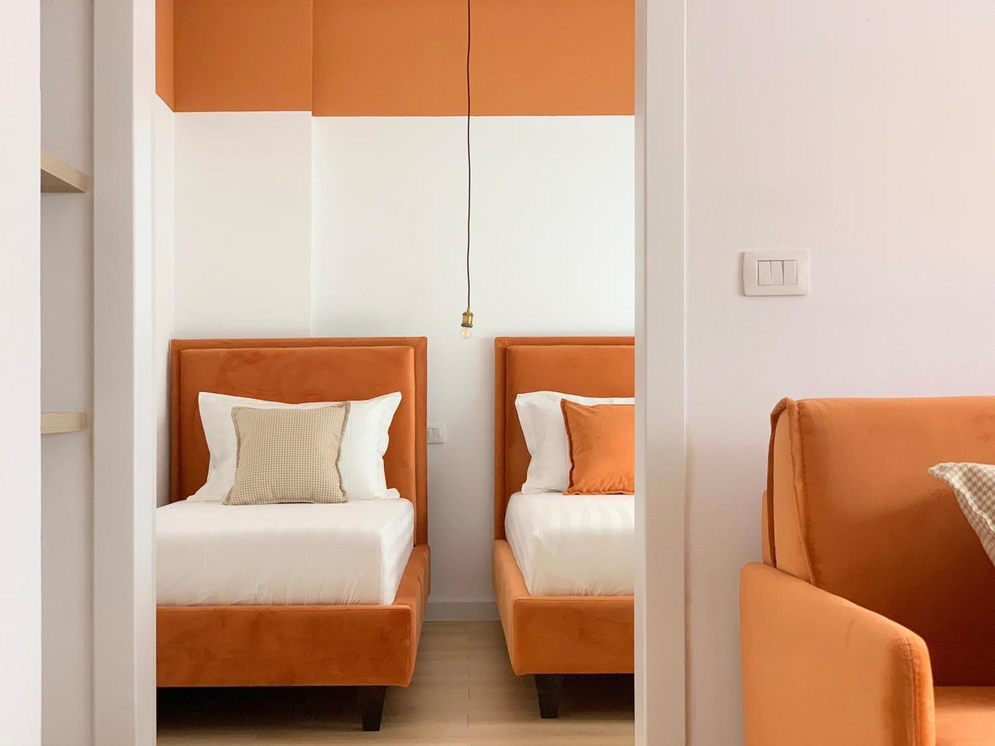 Apartment Colorful By The Sea - 1 Min From The Beach