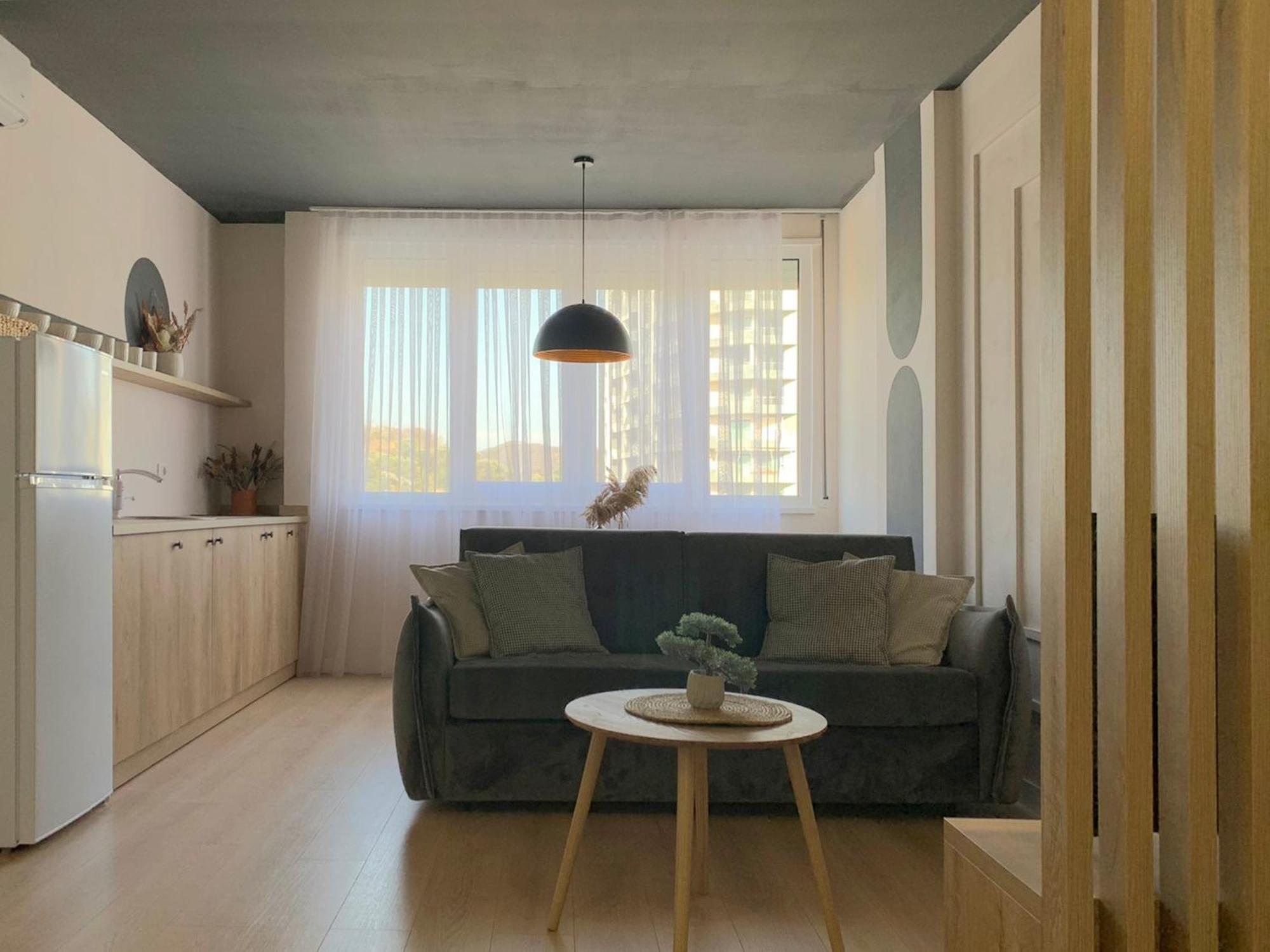 Apartment Colorful By The Sea - 1 Min From The Beach