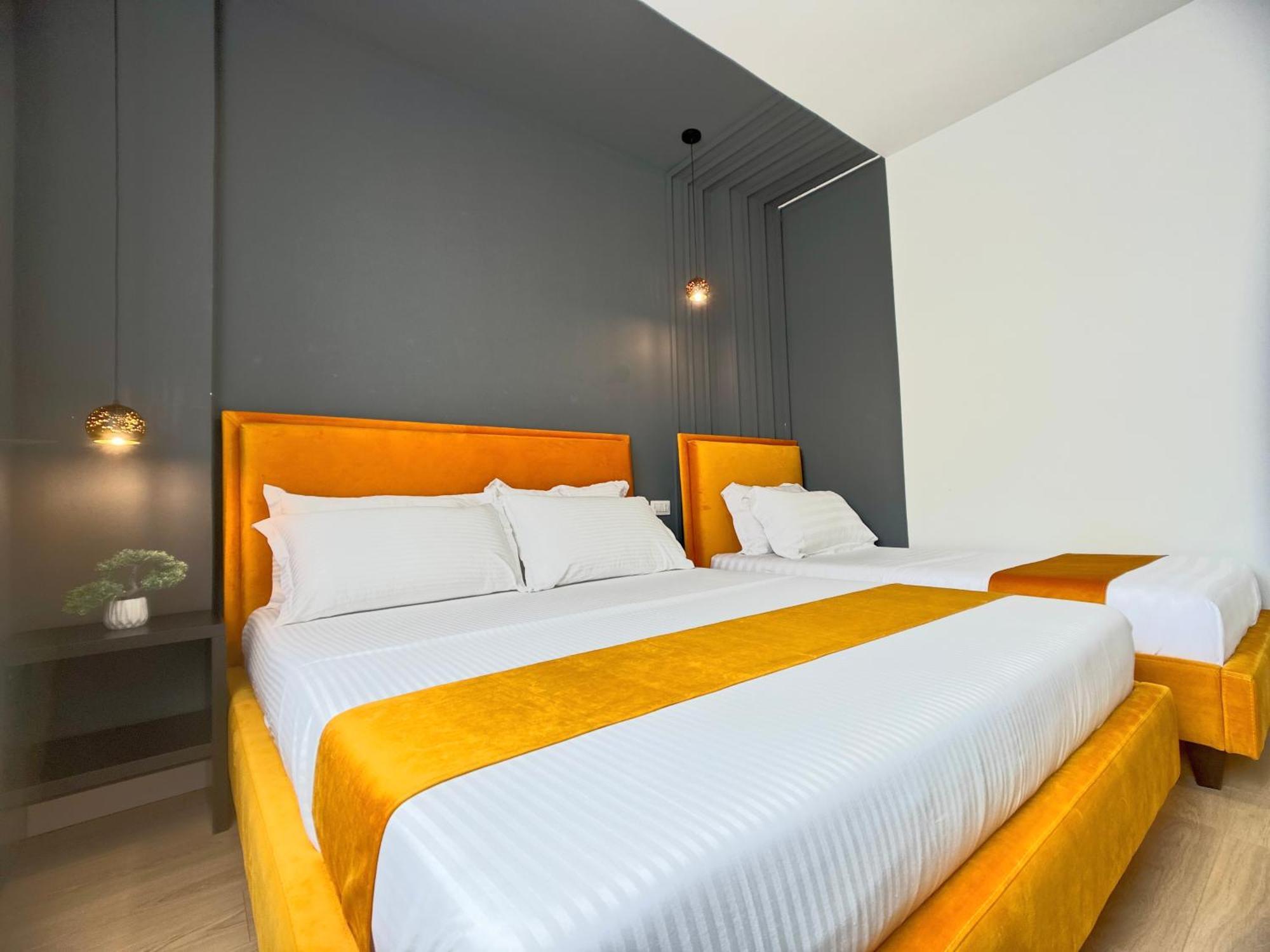 Elegant New - Colorful By The Sea Durrës